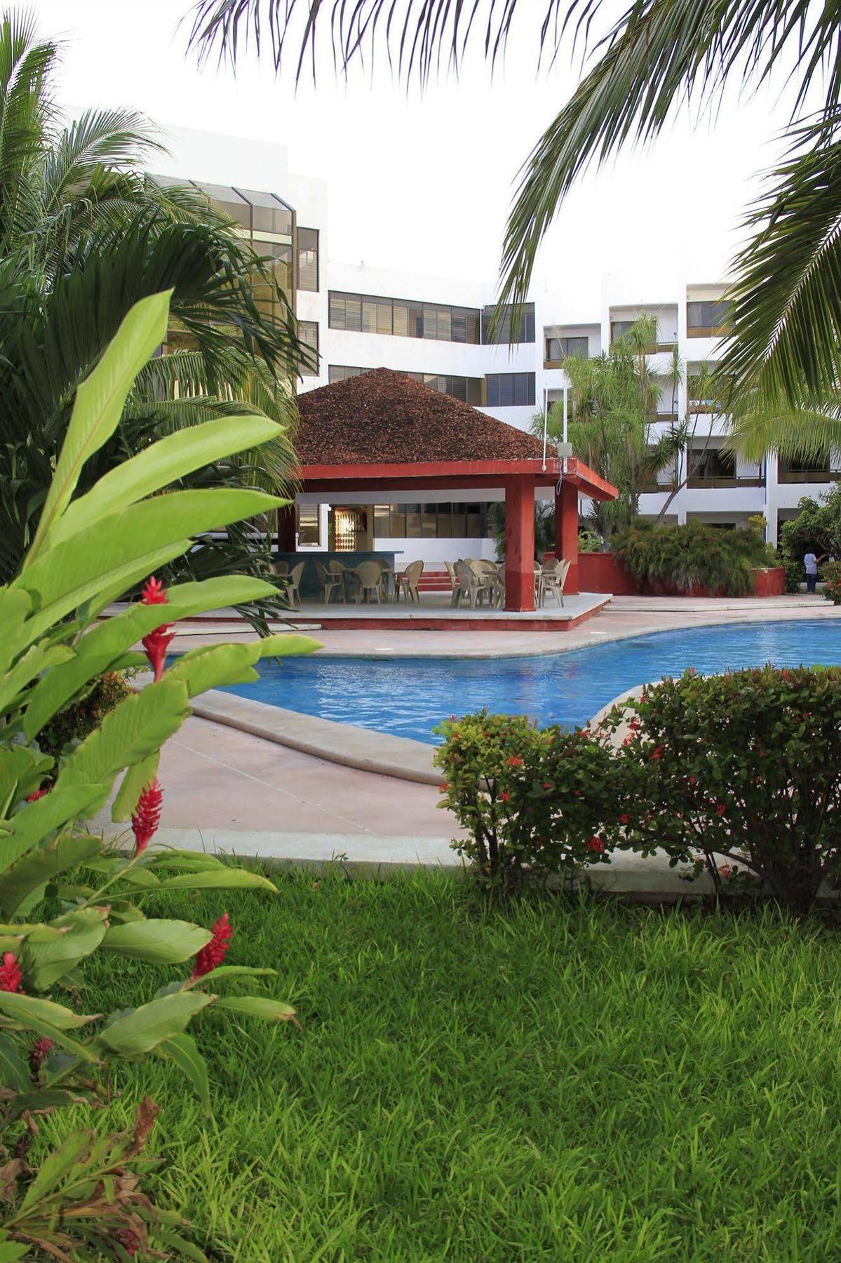 Hotel Debliz Campeche Exterior photo
